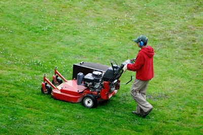 Achieve Lawn Perfection with Lawn Maintenance Service in Walla Walla, WA.