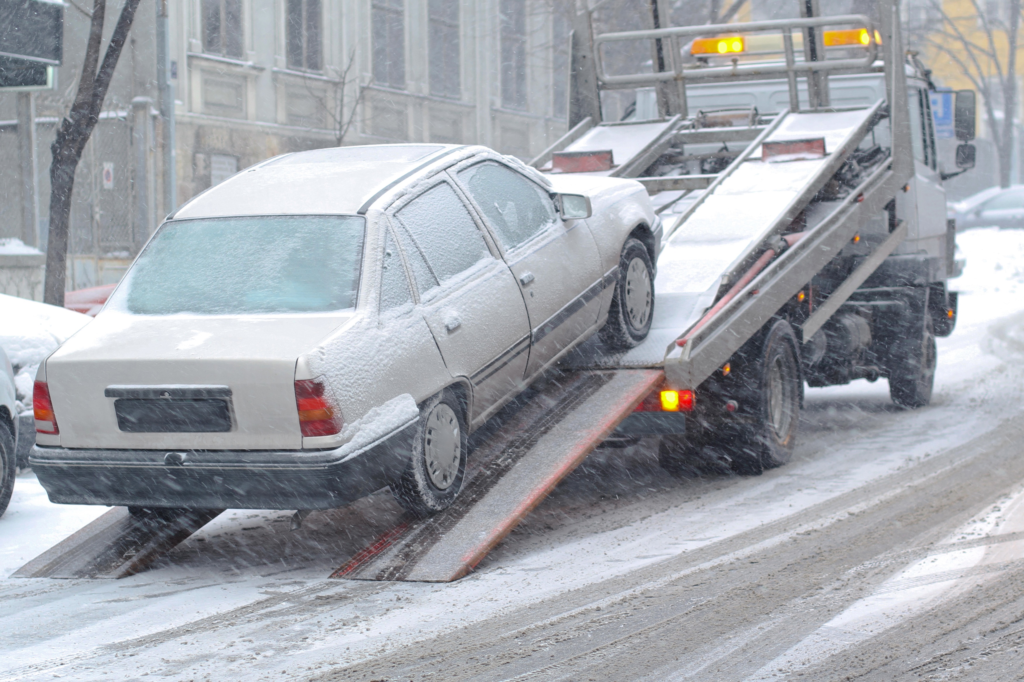 Various Uses For Towing Services