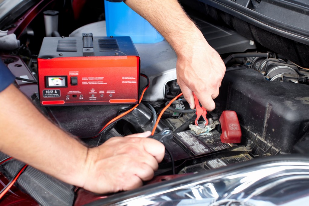How to Know When You Need Automotive Repair in Louisville, KY
