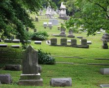 A Guide to Funeral Arrangements in Deland, FL
