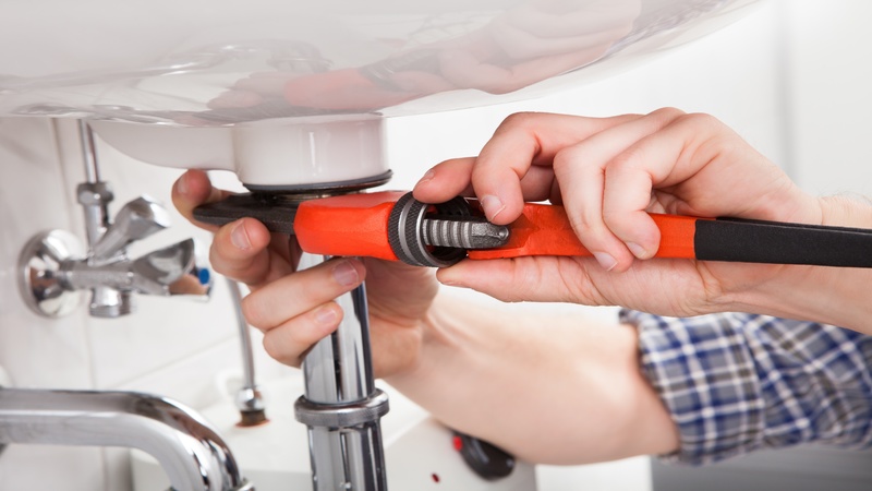 Why You Should Insist on Hiring Only the Best Commercial Plumbing Contractor