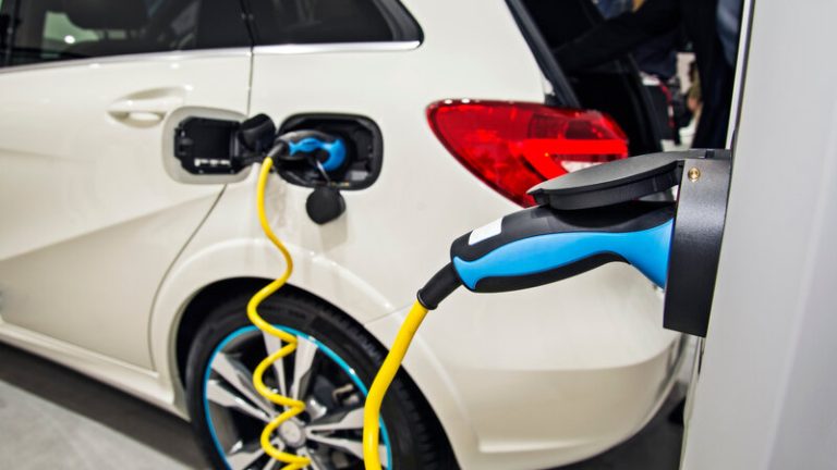 What to Expect from an Electric Car Charger Home Installation in Kenilworth