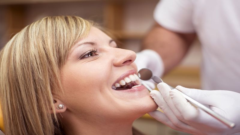 Professional Cosmetic Dentistry in Miami Lakes Provides You with a Gorgeous Smile Every Time