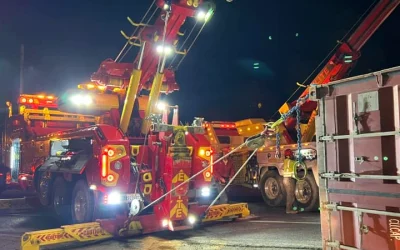 Emergency roadside tips when using truck towing Lafayette, LA, for fast help